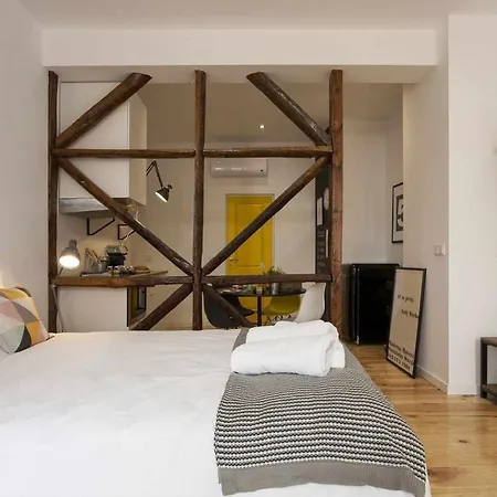 Modern Studio Baixa Chiado Lisbon- Yellow