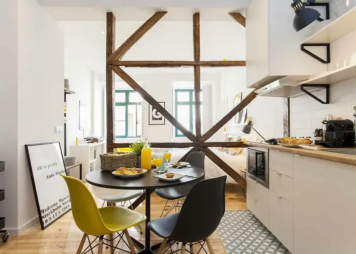 Yellow Design Estudio Com Ac - Baixa Chiado 아파트 *